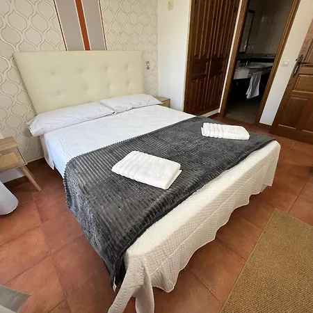 Casa Del Cura Landsted Las Navas del Marqués