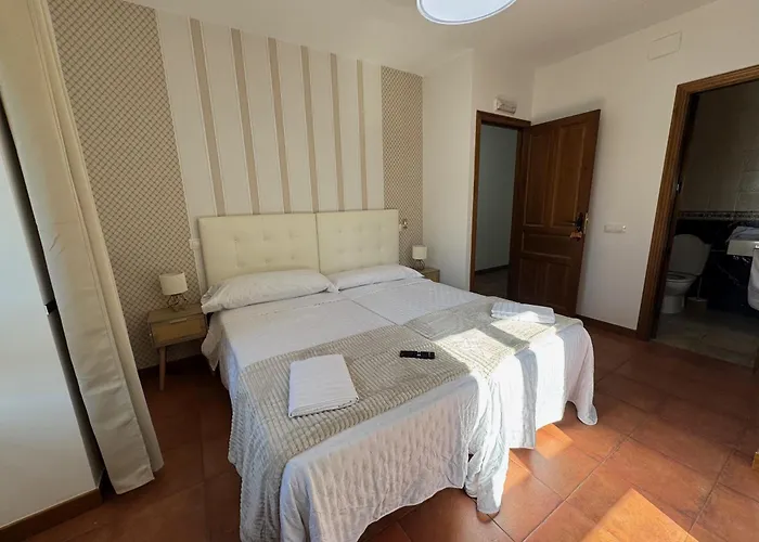 Casa Del Cura 컨트리하우스 라스 나바스 델 마르케스